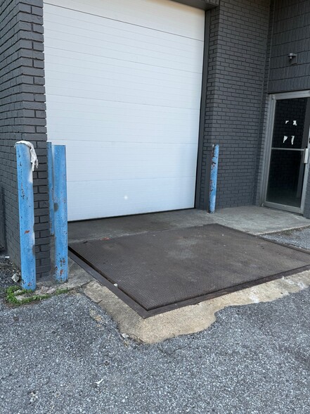 More Photos Of 691 Doctor Martin Luther King Junior Ave, Memphis Flex For Sale