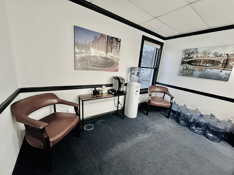 More Photos Of 40 E Putnam Ave, Cos Cob Medical For Lease