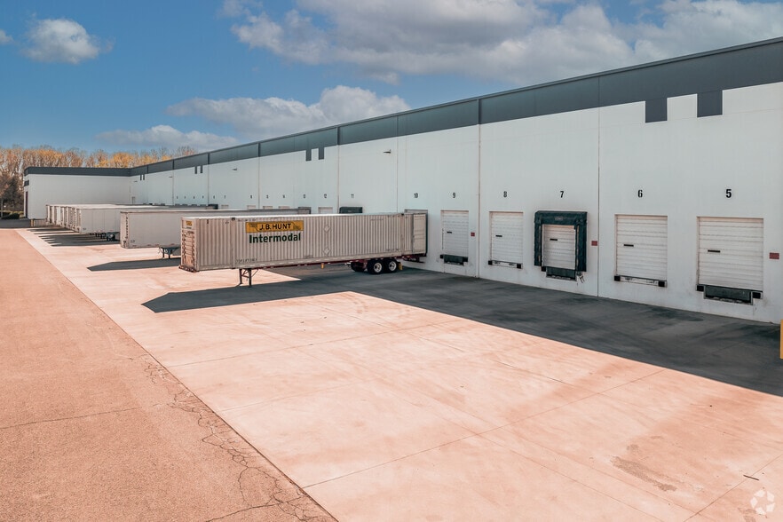 More Photos Of 11960 S Harlan Rd, Lathrop Distribution For Lease