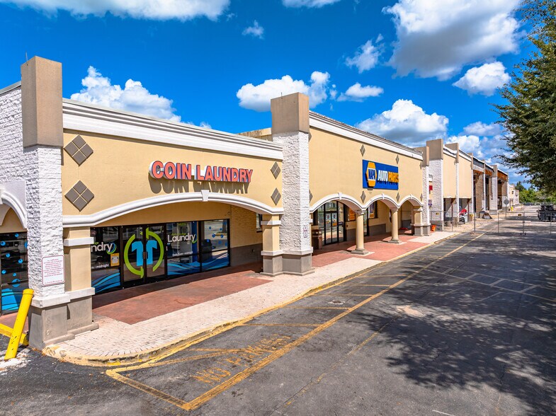 More Photos Of 14251-14295 Tamiami Trl, North Port General Retail For Lease