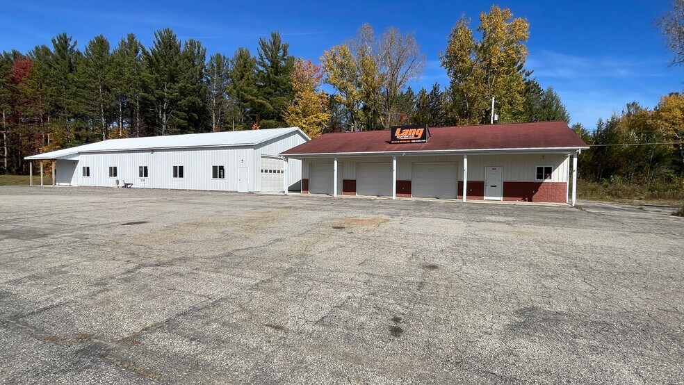 More Photos Of 3331 M 18, Beaverton Manufacturing For Sale