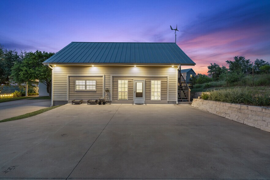 More Photos Of 4607 R O Dr, Spicewood Lodge Meeting Hall For Sale