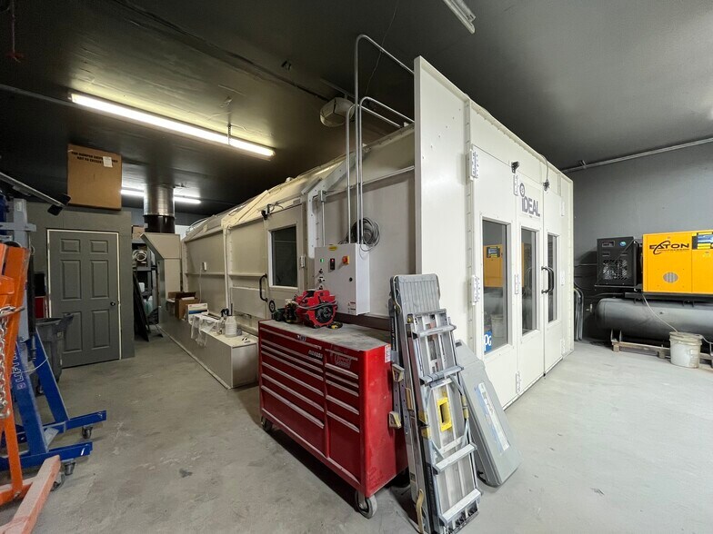 More Photos Of 602 E 6th St, Sheridan Industrial For Sale
