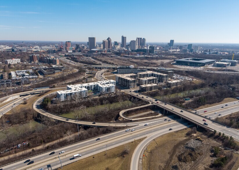 More Photos Of 555 W Goodale St, Columbus Land For Lease