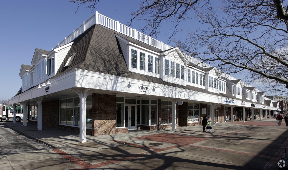Primary Photo Of 3-51 Long Wharf Mall, Newport Storefront Retail Office For Lease