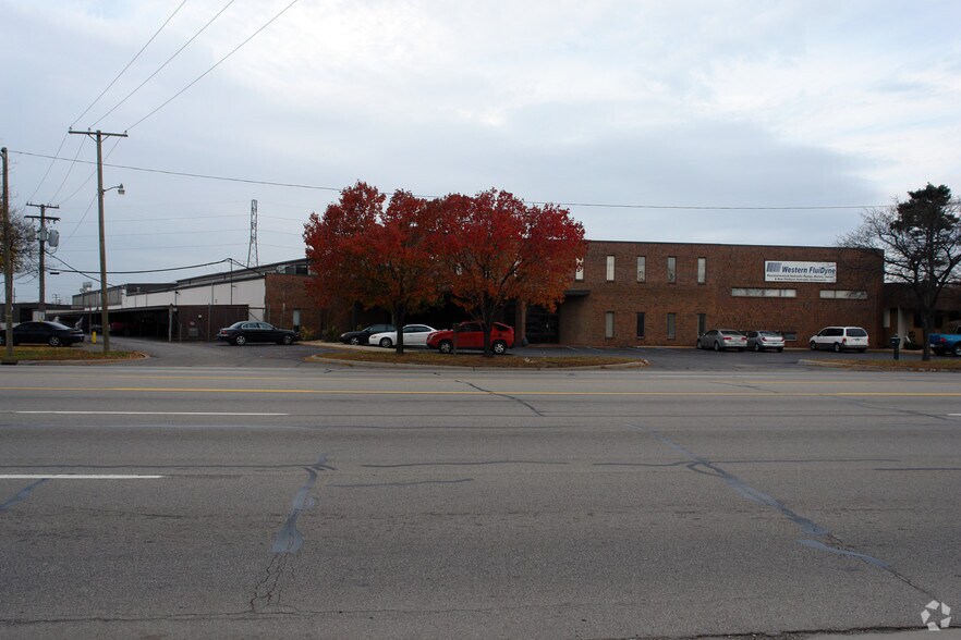 Primary Photo Of 31915 Groesbeck Hwy, Fraser Warehouse For Sale