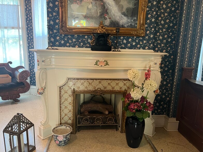 More Photos Of 364 E Church St, Marion Multifamily For Sale