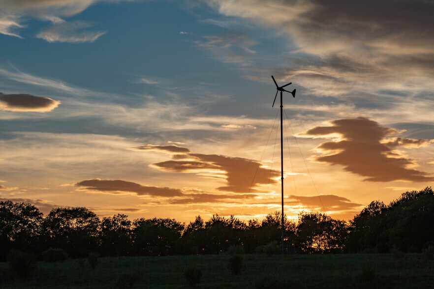 More Photos Of 11 Inn Rd, Hallowell Hospitality For Sale