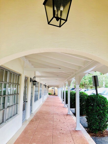 More Photos Of 390 Tequesta Dr, Jupiter Office For Lease