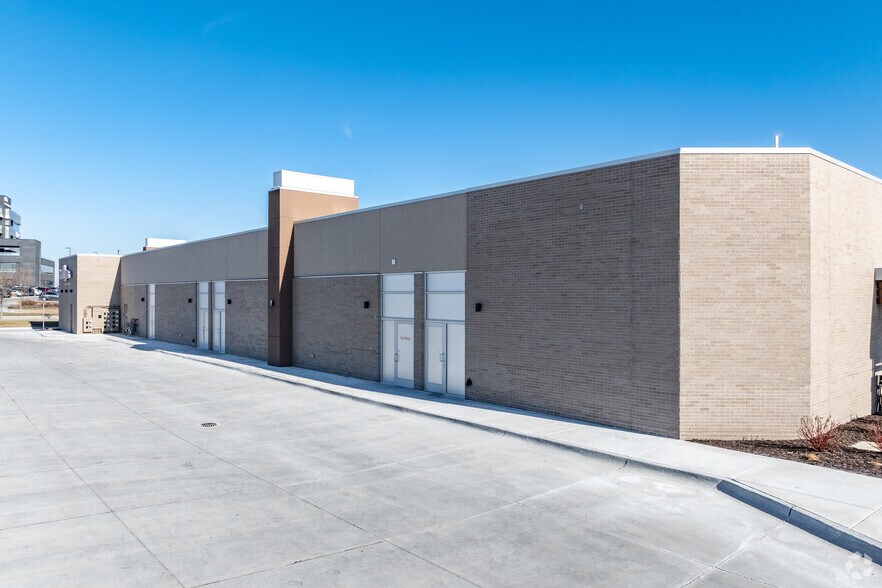 More Photos Of 144th & West Dodge Rd, Omaha Unknown For Lease