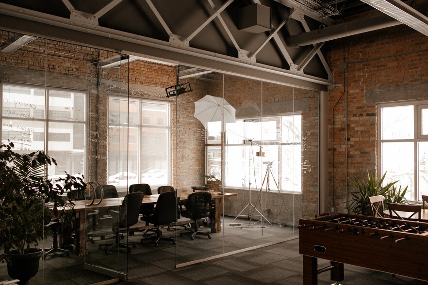 More Photos Of 300 Ionia Ave SW, Grand Rapids Office For Lease