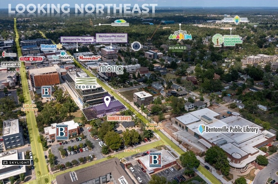 More Photos Of 306 S Main St, Bentonville Storefront For Lease