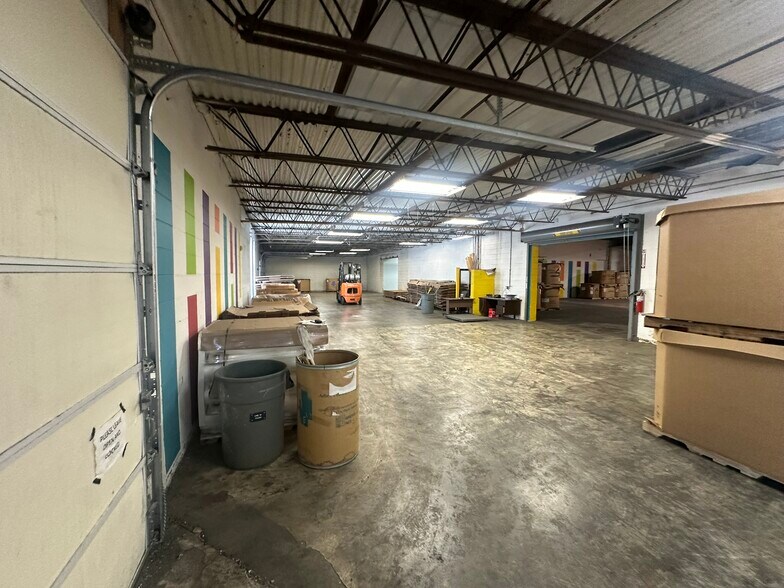 More Photos Of 2305 Saint Joseph Ave, Saint Joseph Warehouse For Sale