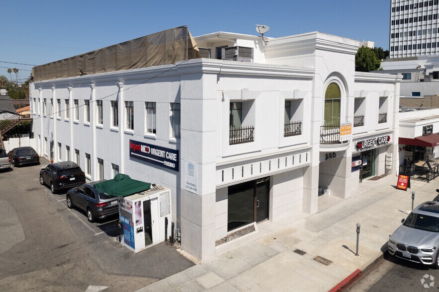 Primary Photo Of 239 S La Cienega Blvd, Beverly Hills Medical For Lease
