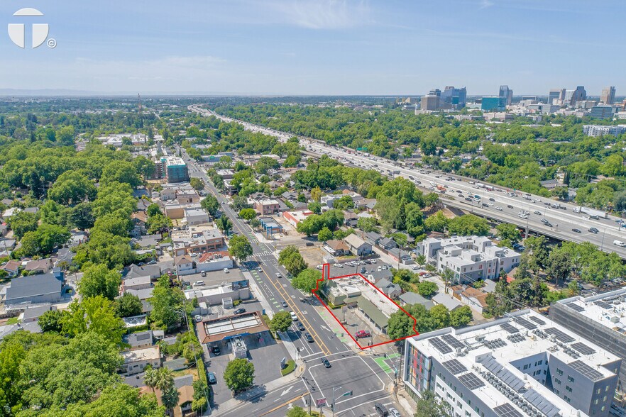 More Photos Of 1815-1817 Broadway, Sacramento Restaurant For Lease