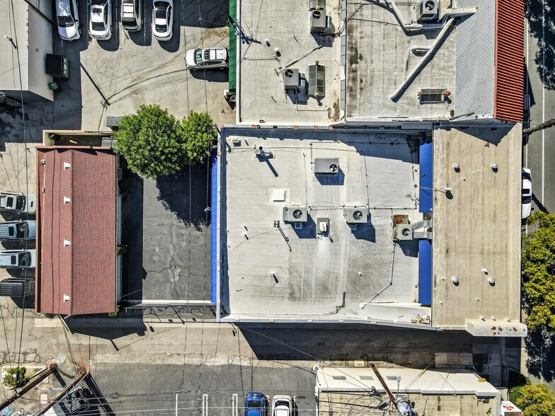 More Photos Of 16 N 1st Ave, Arcadia General Retail For Sale