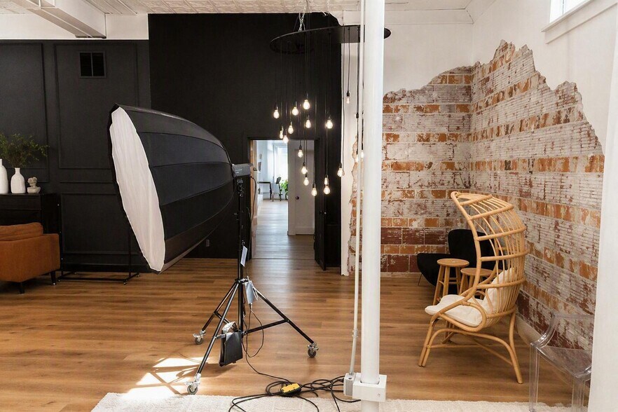 More Photos Of 2786 South St, Lincoln Storefront For Lease