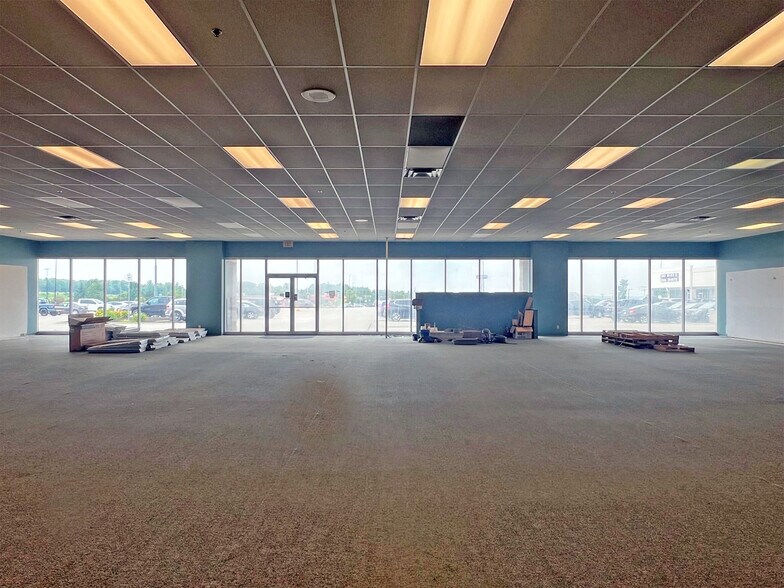 More Photos Of 108 Washington Towne Blvd N, Edinboro Unknown For Lease