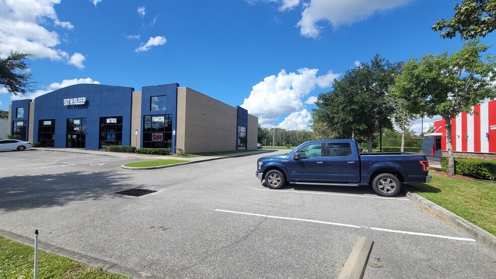 More Photos Of 4476 Pleasant Hill Rd, Kissimmee Freestanding For Lease