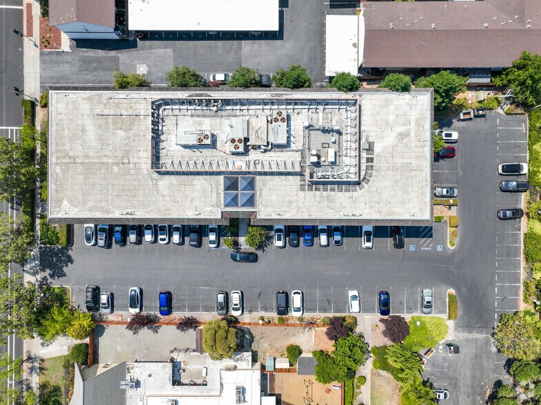 More Photos Of 7567 Amador Valley Blvd, Dublin Office For Lease