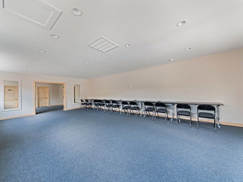 More Photos Of 101 Veterans Blvd, Bryson City Office For Lease