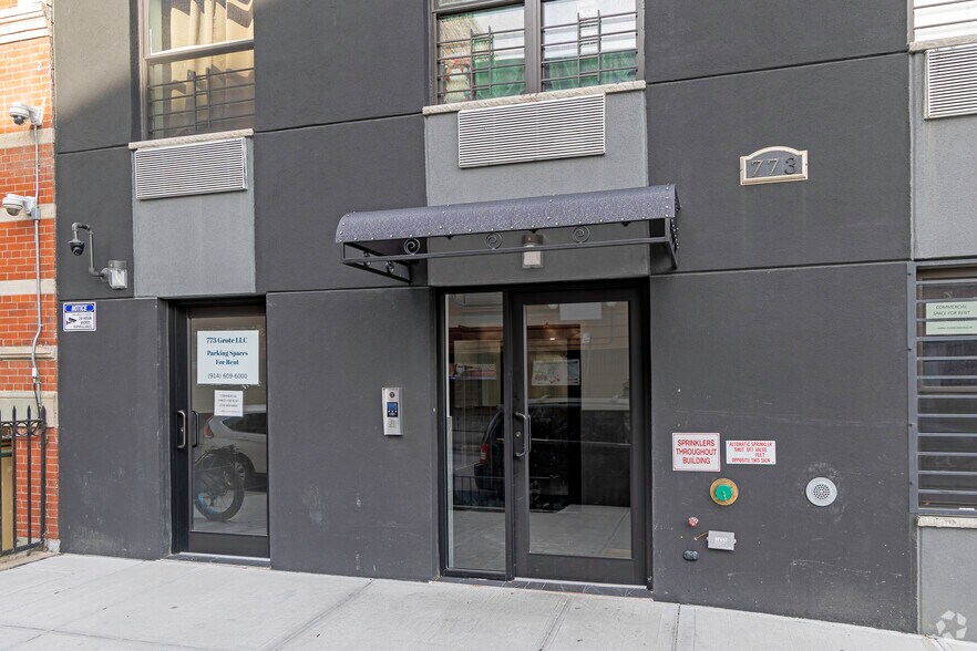 More Photos Of 773 Grote St, Bronx Apartments For Lease