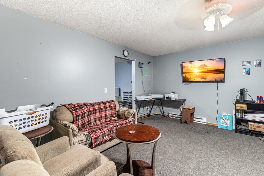 More Photos Of 329 N Main St, Cadott Storefront Retail Residential For Sale