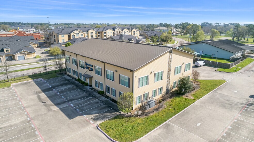 More Photos Of 11820 Huffmeister Rd, Houston Office For Sale