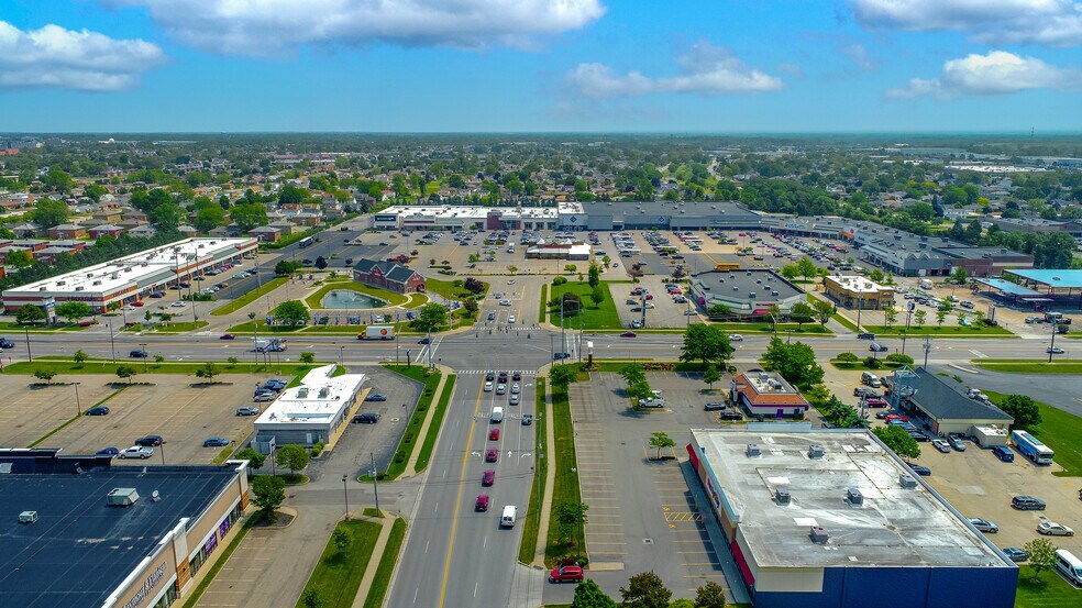 Primary Photo Of 3735 Union Rd, Cheektowaga General Retail For Lease