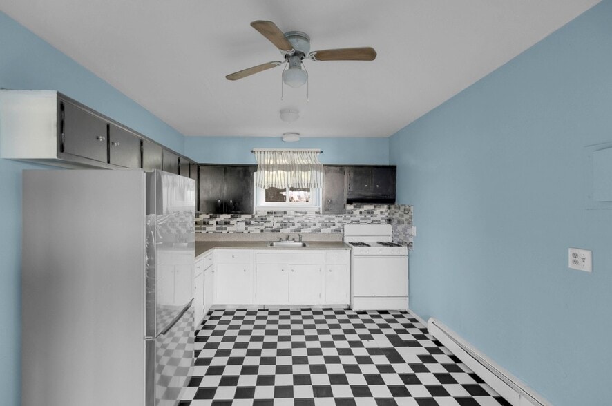 More Photos Of 111 Lenox St, New Haven Apartments For Sale
