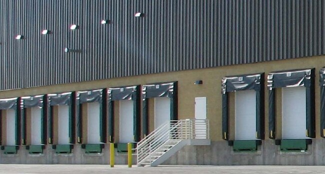 More Photos Of 1105 N Xenium Ln, Plymouth Distribution For Lease