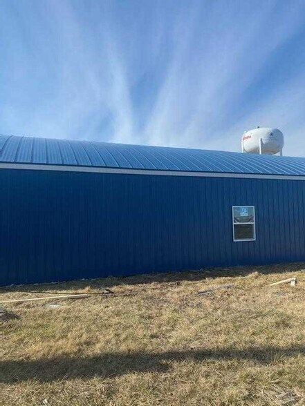 More Photos Of 2707 Williamsburg Pike, Richmond Industrial For Lease