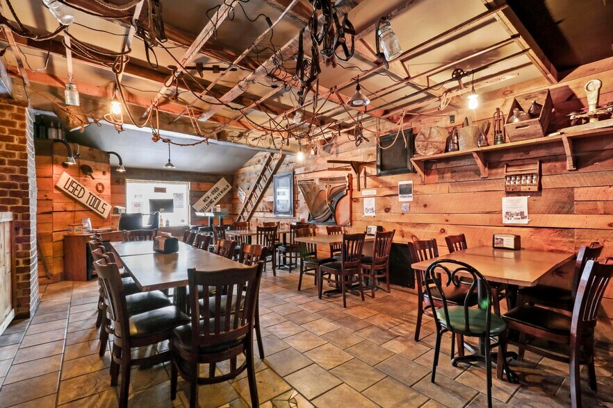 More Photos Of 3827 PA-115, Blakeslee Restaurant For Sale