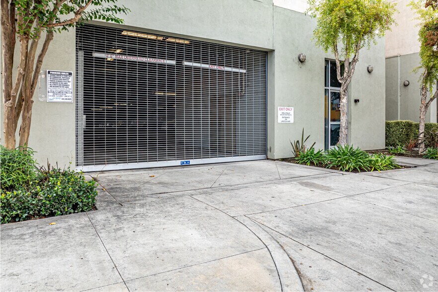 More Photos Of 12132-12222 Garfield Ave, South Gate Apartments For Sale