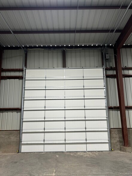 More Photos Of 2700 Kane Springs Rd, Parowan Warehouse For Lease