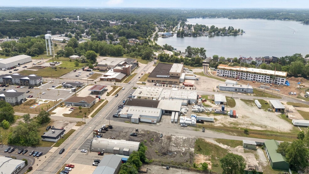 More Photos Of 310 Argonne Rd, Warsaw Warehouse For Sale