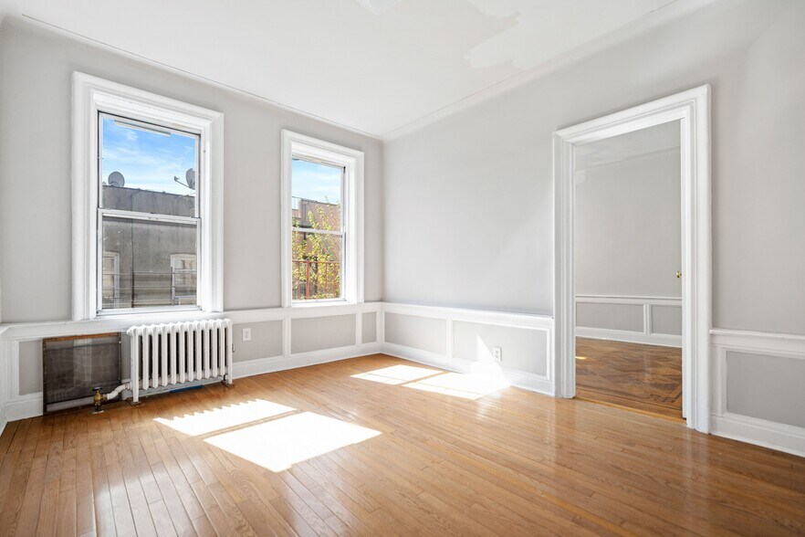 More Photos Of 596 Wyona St, Brooklyn Apartments For Sale