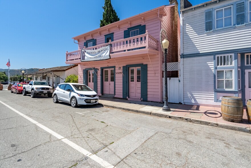 More Photos Of 107 3rd St, San Juan Bautista Storefront Retail Residential For Lease