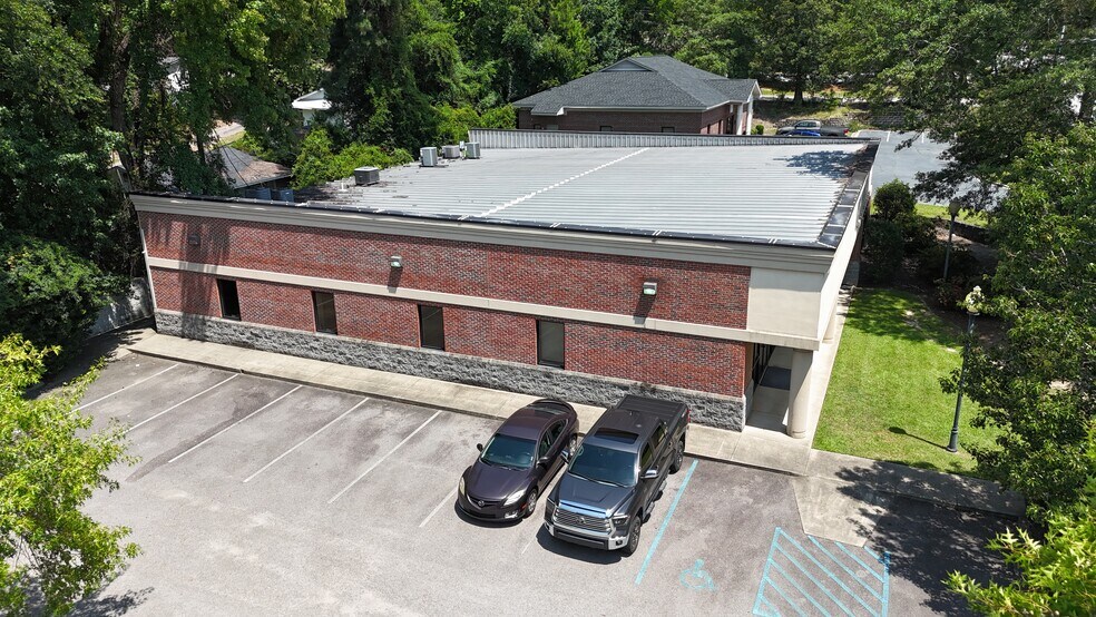 More Photos Of 305 Stoneridge Dr, Columbia Office For Sale