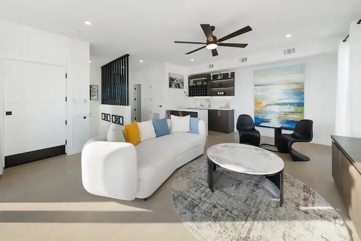 More Photos Of 21 Tidewater Ct, Panama City Beach Office Residential For Sale
