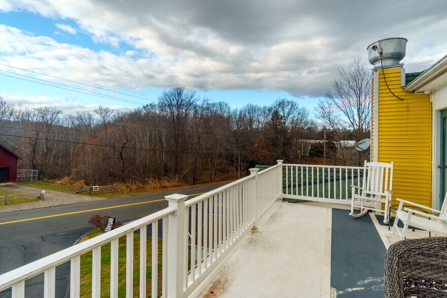 More Photos Of 181 W State St, Granby Storefront Retail Residential For Sale