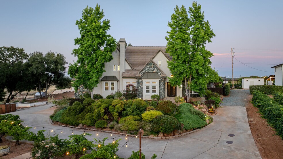 More Photos Of 10786 Shenandoah Rd, Plymouth Winery Vineyard For Sale