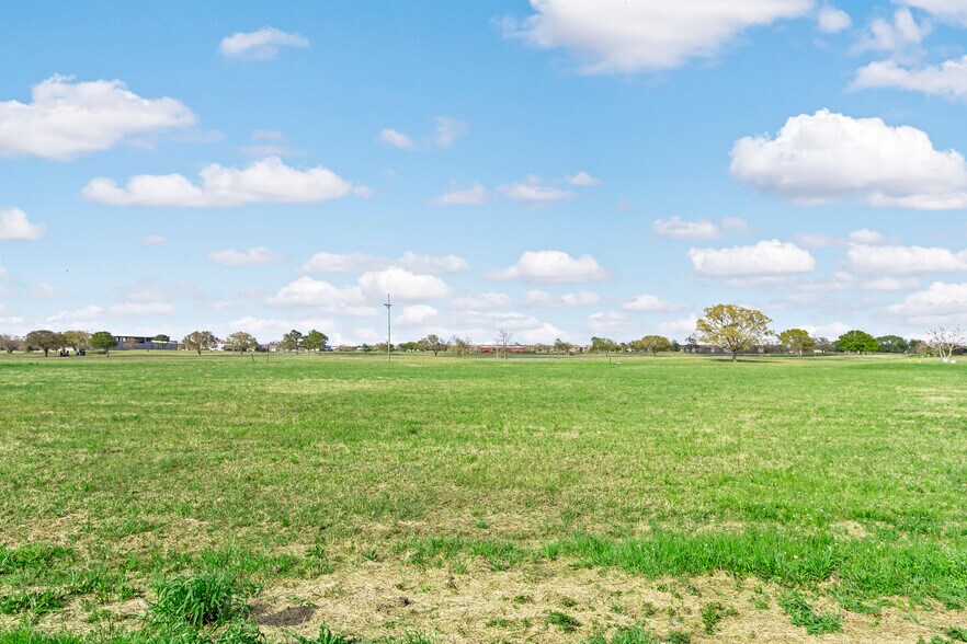 More Photos Of Memorial Blvd, Port Arthur Land For Sale