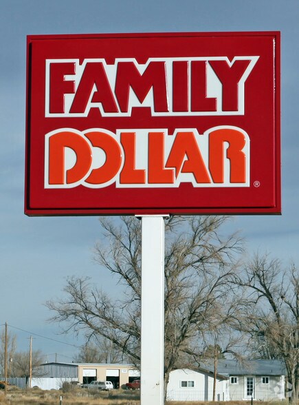 More Photos Of 701 N 5th St, Estancia Freestanding For Sale