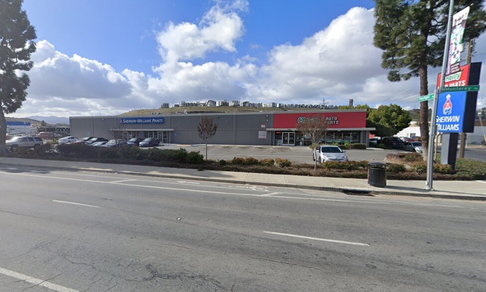 More Photos Of 3015-3021 Monterey Rd, San Jose Showroom For Sale