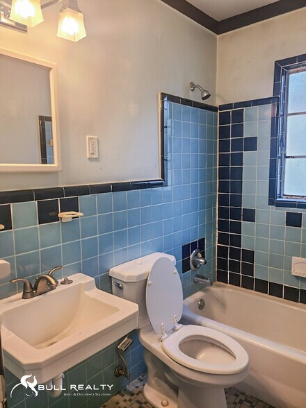 More Photos Of 395 Oakland Ave SE, Atlanta Apartments For Sale