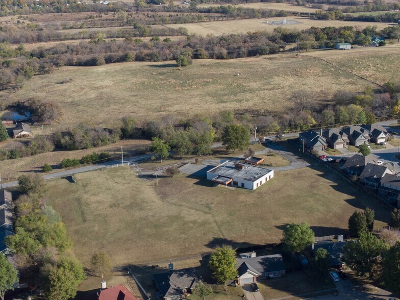 More Photos Of 424 W 111th St S, Jenks Land For Sale