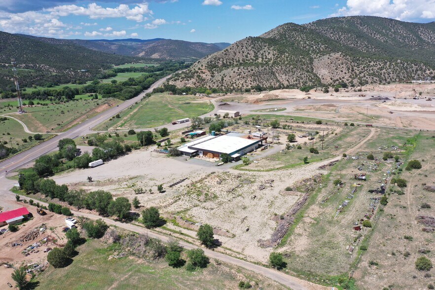 More Photos Of 27489 US Highway 70, Glencoe Showroom For Sale