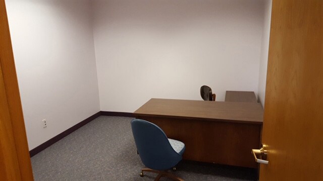 More Photos Of 315 S Main St, Conrad Office For Sale