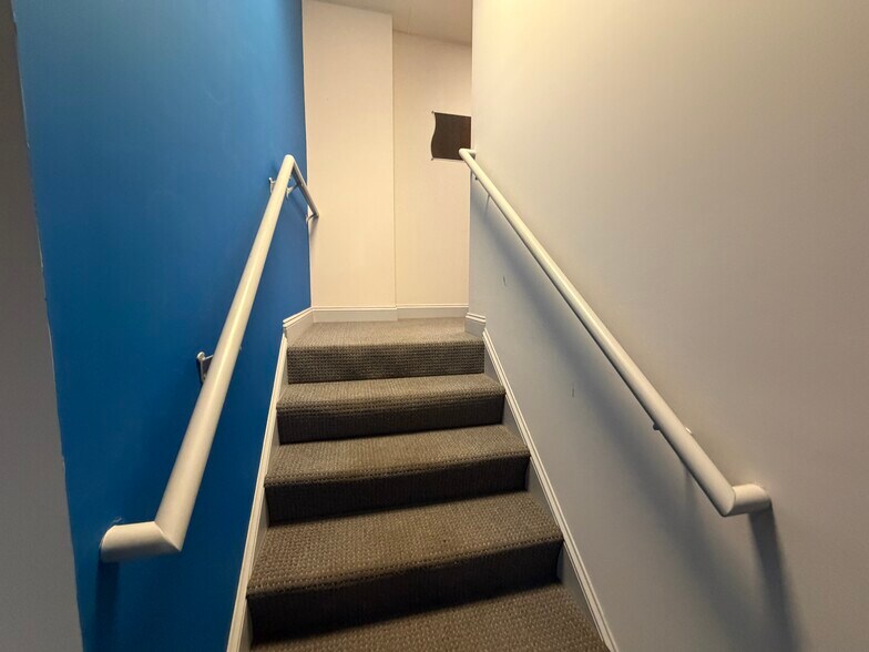 More Photos Of 1653 Thomas a Betts Pky, Rocky Mount General Retail For Lease